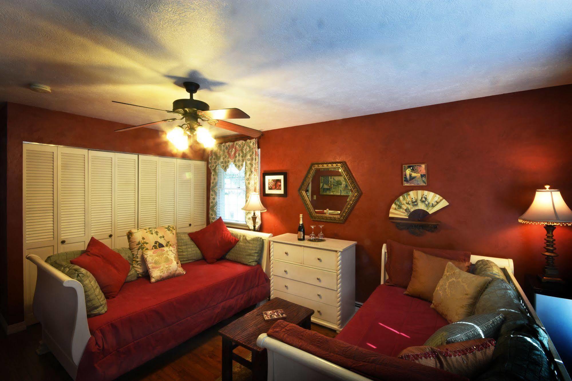 Bad Rock Bed And Breakfast Inn Columbia Falls Esterno foto